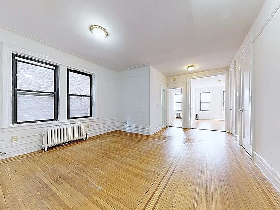 2nd image of 256 Seaman Ave APT 5C
