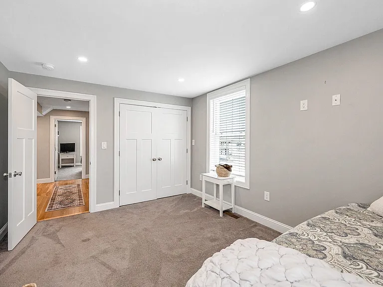 352 Portsmouth Ave — Photo 18