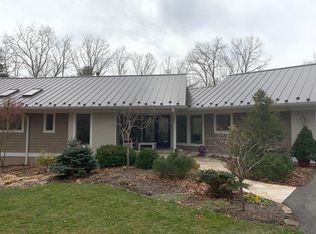 997 Asbury Trce, Lewisburg, WV 24901