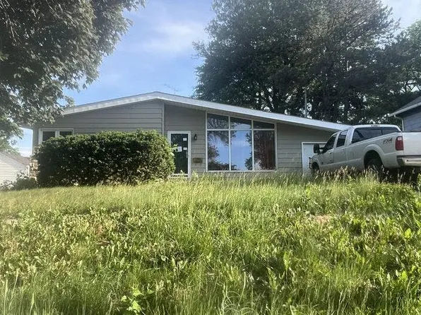 408 W Broadway St, Coleridge, NE 68727