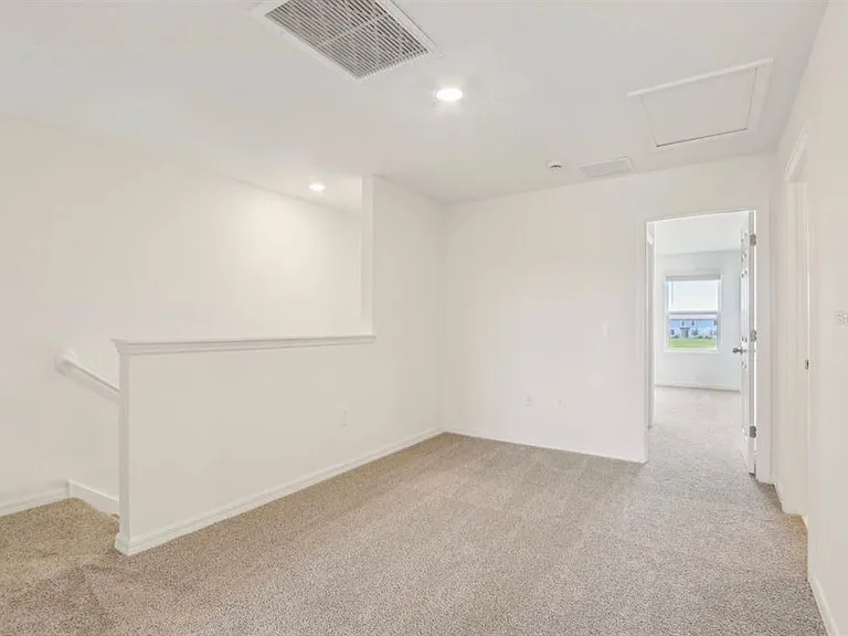 16390 Bird Of Paradise Ave — Photo 30