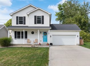 1880 Issaquah St, Cuyahoga Falls, OH 44221