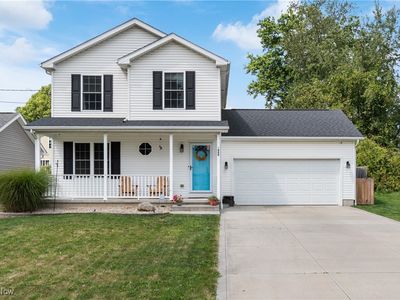 1880 Issaquah St, Cuyahoga Falls, OH, 44221