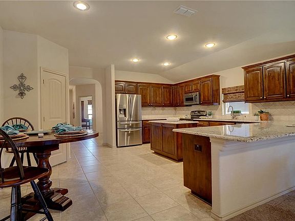 5th image of 13109 Monte Alto St