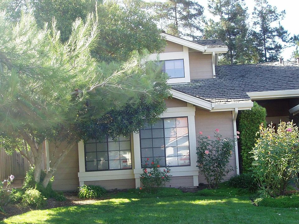 2nd image of 3206 Adamswood Dr