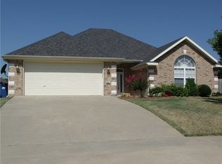 407 NE Shasta Ct, Bentonville, AR 72712