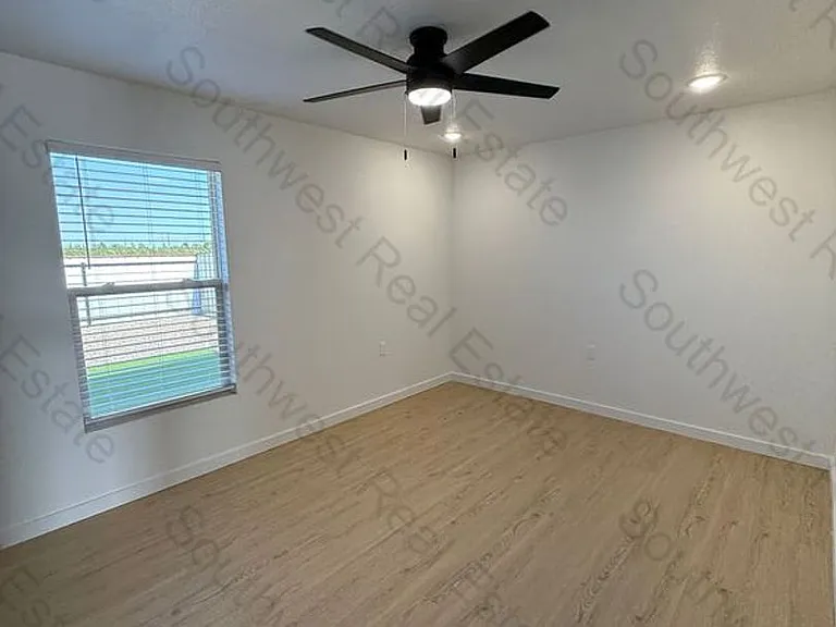 3513 Ethan Ave — Photo 4