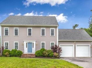 25 Fern Hollow Rd, Bridgewater, MA 02324