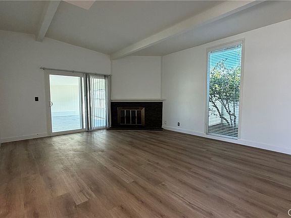 4th image of 624 Maertin Ln