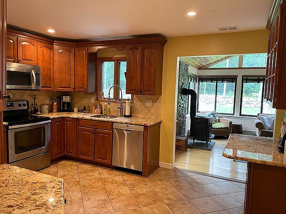 2nd image of 2497 Welsch Ct