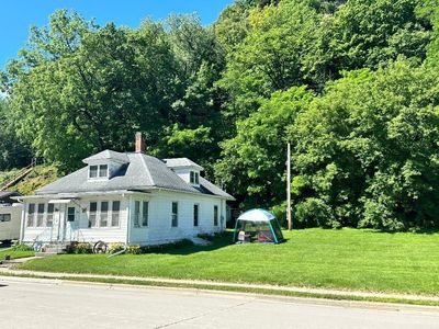 891 S Front St, Lansing, IA, 52151