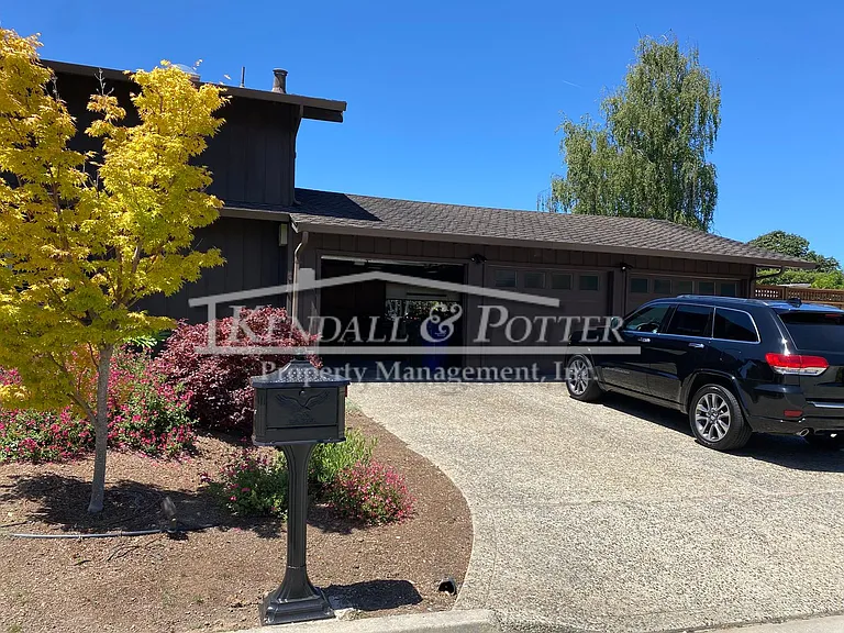 88 Pebble Beach Dr — Photo 5