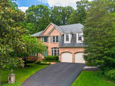 10323 Regency Station Dr, Fairfax Station, VA, 22039