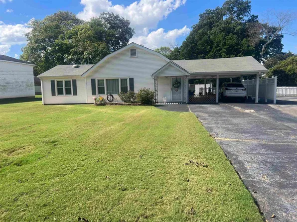407 High St, Tuscumbia, AL 35674