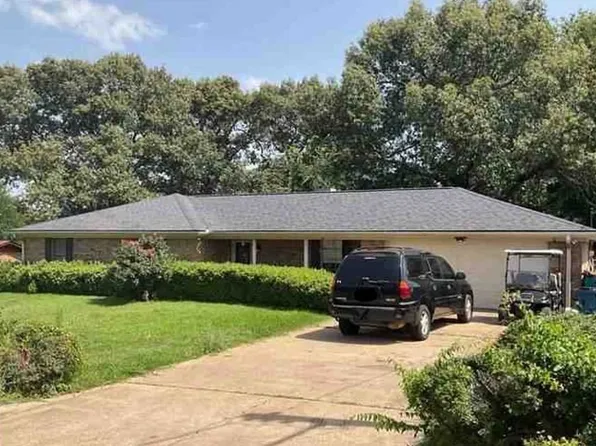 308 Mari Beth Ln, White Oak, TX 75693