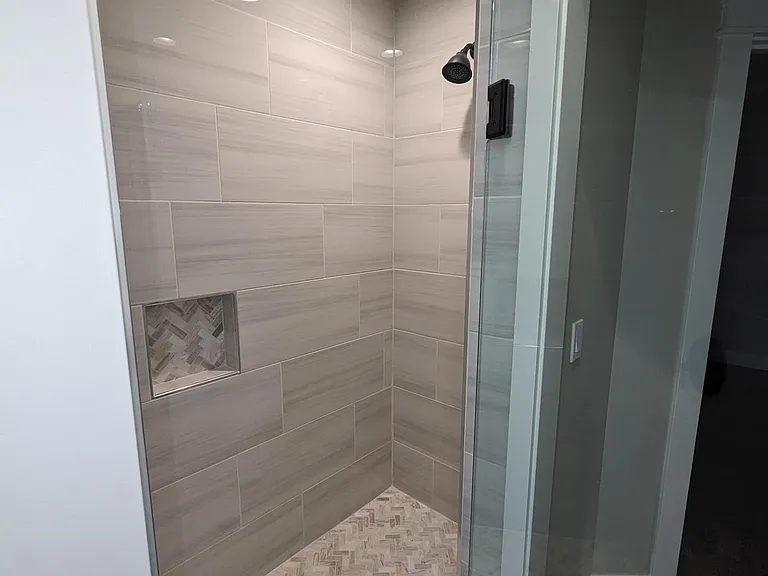 309 Lake Louise Dr SW — Photo 25