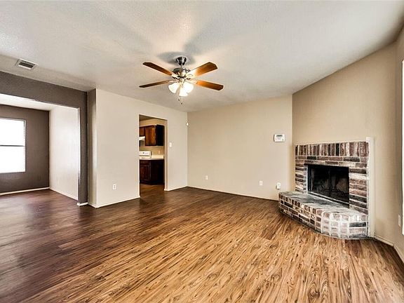 4th image of 7229 Autumn Glen Dr