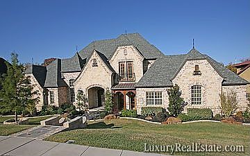 1st image of 1608 Buckingham Dr