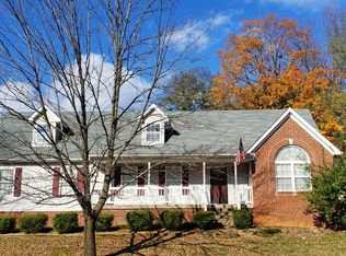 6205 Whispering Hills Blvd, Louisville, KY 40219