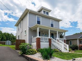 616 N Bath Ave, Waynesboro, VA 22980
