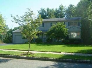 10 Grace Rd, East Brunswick, NJ 08816