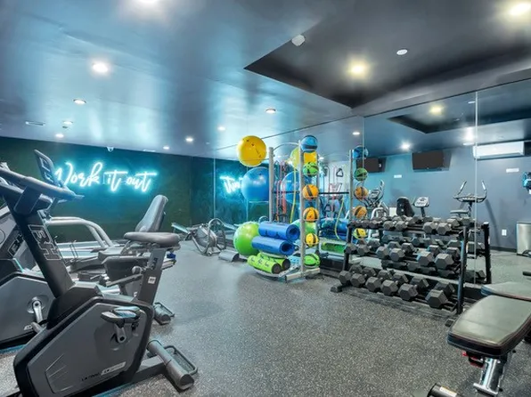 1007 Atlantic Avenue image 14 of 18