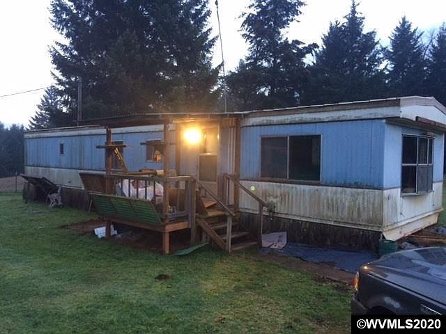 2nd image of 19190 Frost Rd