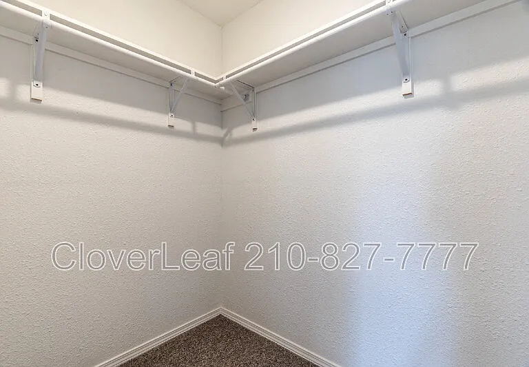 631 Potomac — Photo 20