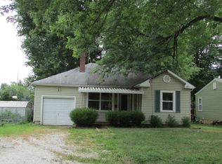 1610 S Robberson Ave, Springfield, MO 65807