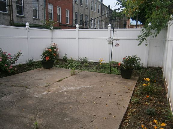 3rd image of 2909 Newkirk Ave