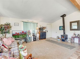 10581 Golden View Rd, Pinon Hills, CA 92372