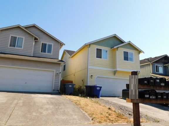 5th image of 3836 152nd St E