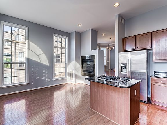 5th image of 2396 Battery Hill Cir