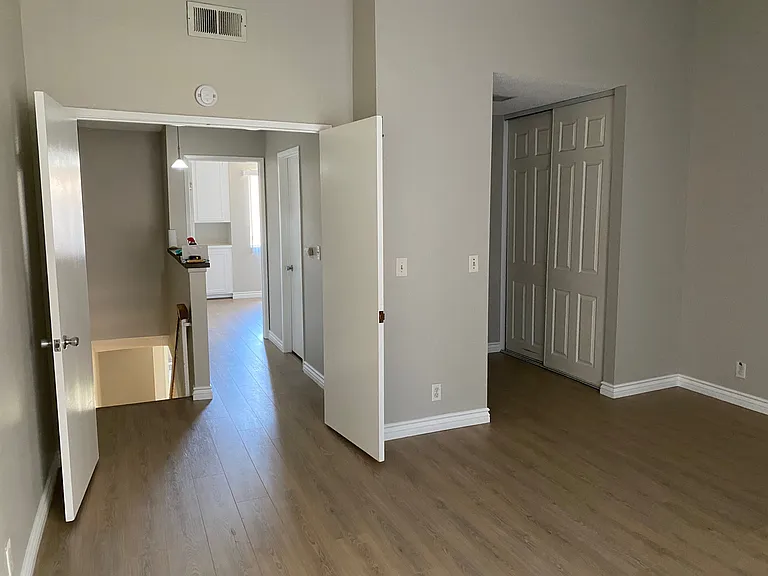 927 S Mountain Ave #80 — Photo 13