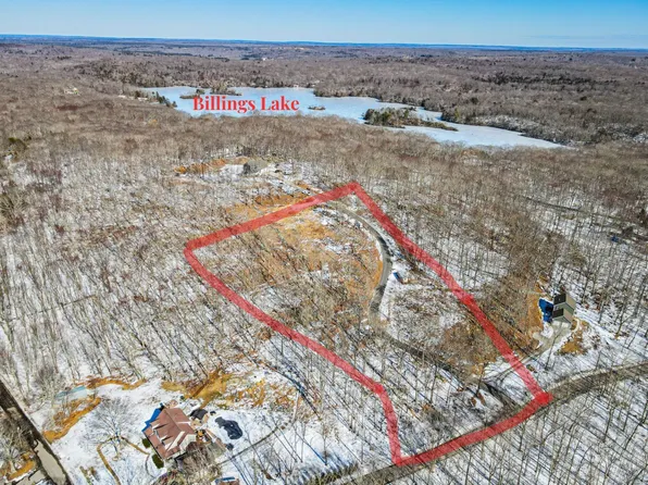 51 Ledgen Wood Road, North Stonington, CT 06359