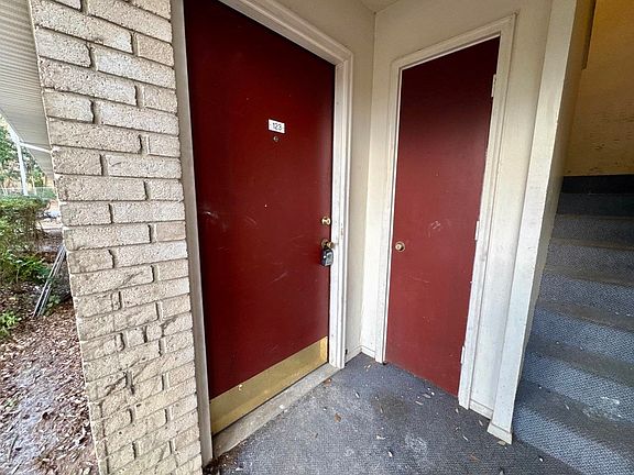 3rd image of 2020 Continental Ave APT 123