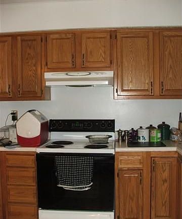 3rd image of 640 Irving Wick Dr