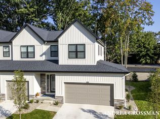 1991 N Shorewood Ln #4, Holland, MI 49423