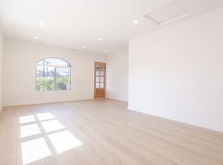 1723 1/2 Yosemite Dr, Los Angeles, CA 90041