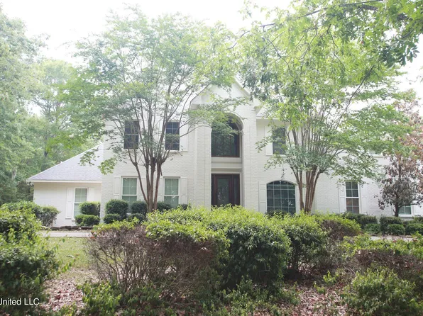 576 Robinson Springs Rd, Flora, MS 39071