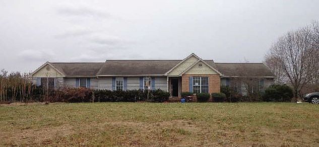 1st image of 4041 Security Ln