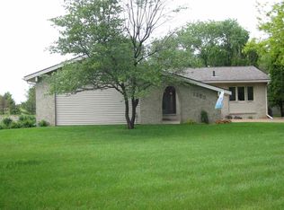1870 Westchester Rd, Waterloo, IA 50701