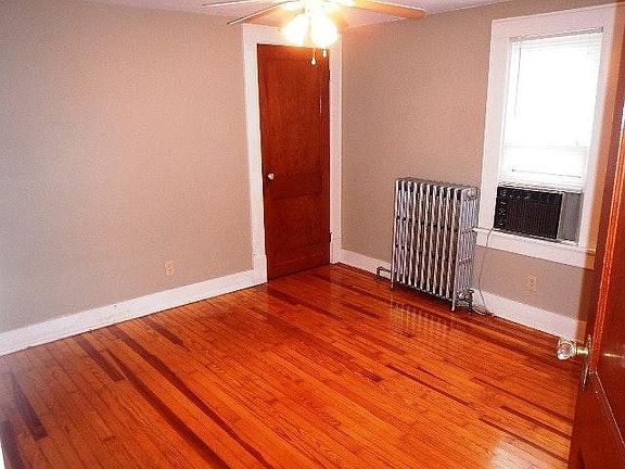 5th image of 905 Saint Marys Blvd APT C