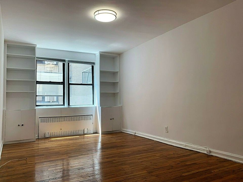 1st image of 21 Gramercy Park #3D