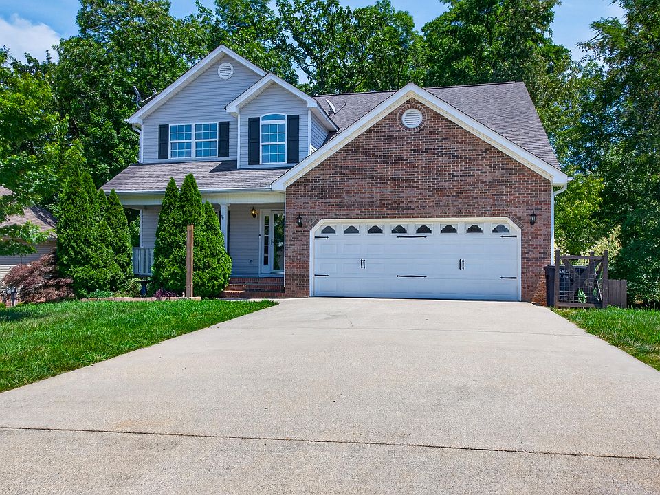 1st image of 54 Carrigan Cir