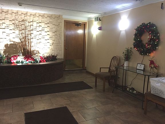 2nd image of 1702 Mill St APT 510