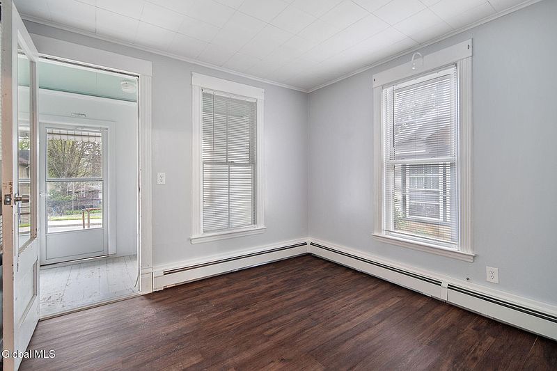 5th image of 39 Fair Street