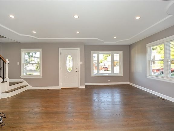 2nd image of 2749 W 96th St