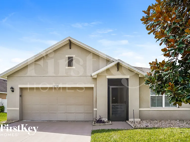 16736 Citrus Pkwy — Photo 2