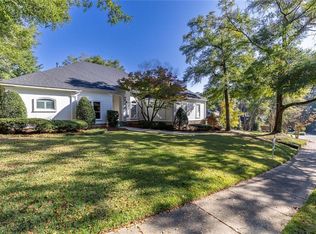105 Pebble Ct, Fairhope, AL 36532